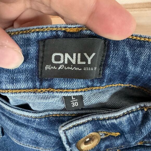 ONLY Blue Denim Medium Wash Blush Mid Waist Sweet Flared Jeans Size Large 30" - Picture 7 of 9